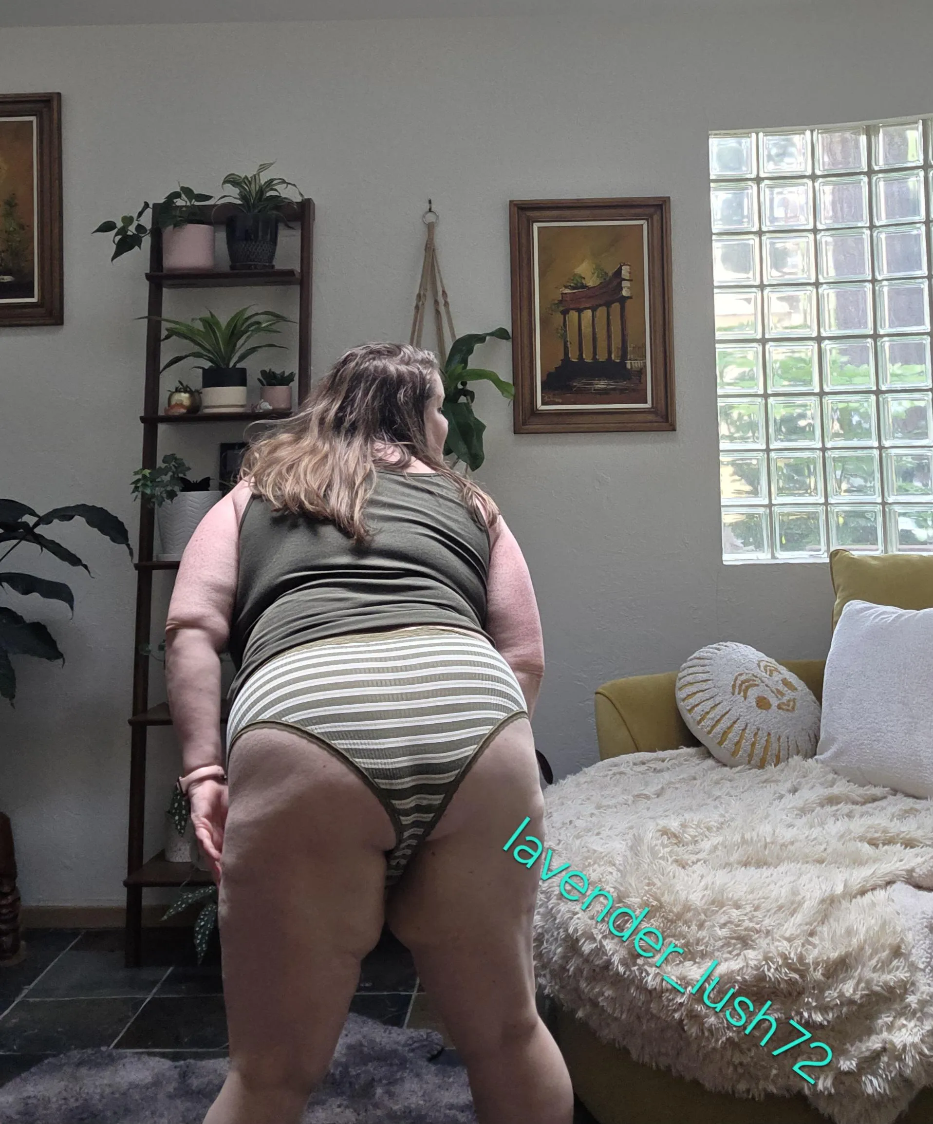 A big bootylicious 🍑 [F52]