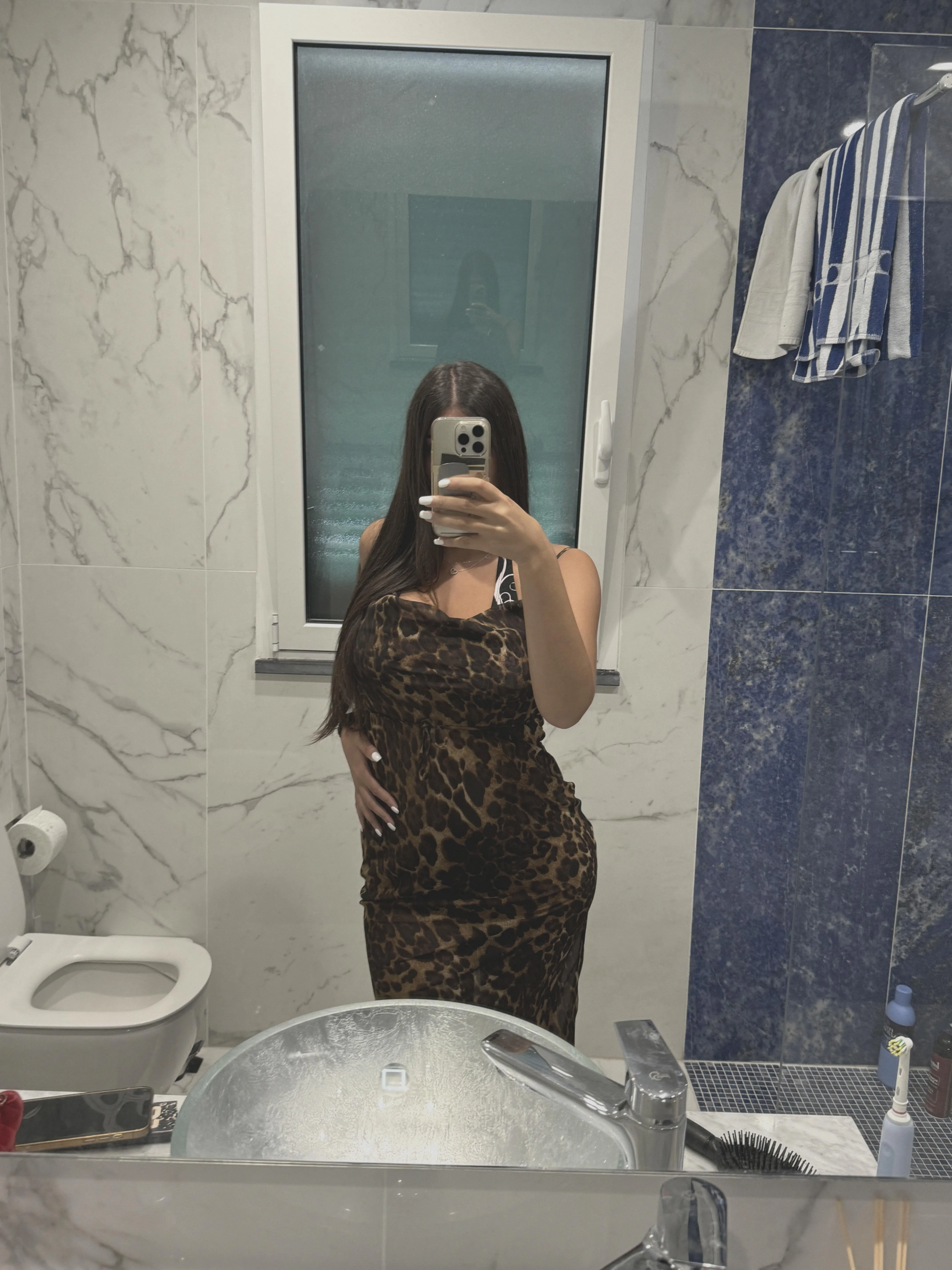 Born to stand out… and this dress isn’t doing me any favors