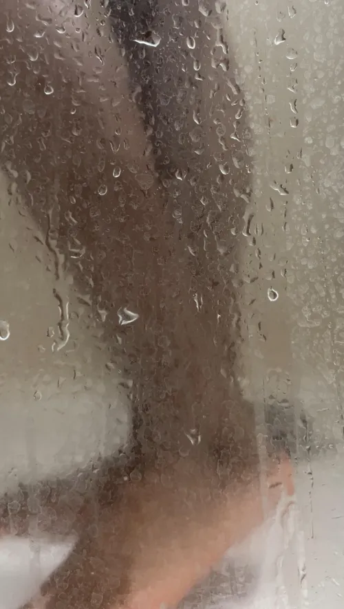 Devine ce qui se cache derrière…