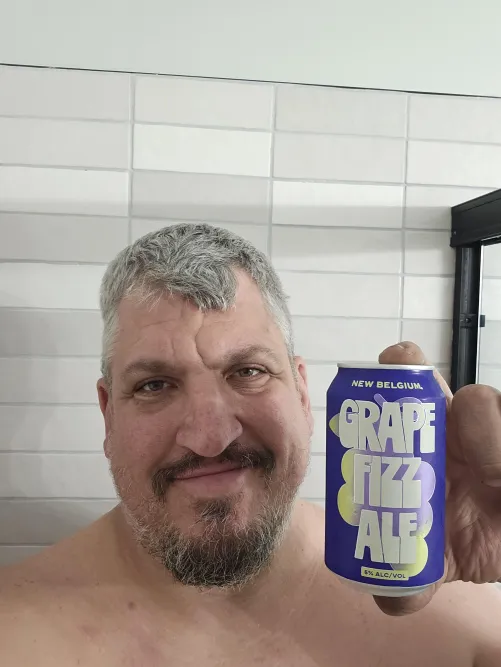 Finally home, hot and sweaty day at work, now time to start the weekend! The last of my New Belgium Grape Fizz Ale 6 pack I found in the beer fridge