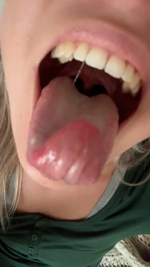 I want every drop of your cum in my tongue 🤤