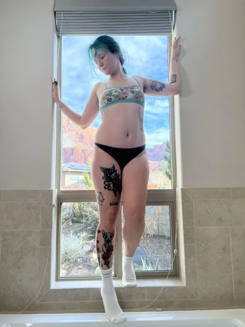 i wear this for the ones who like to unwrap with their teeth