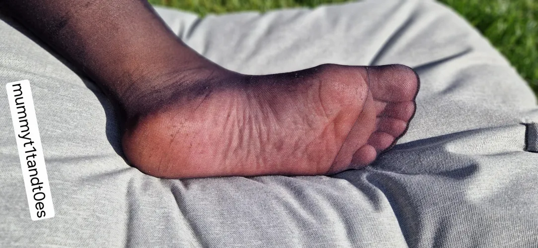 Im back bitches did you miss me?