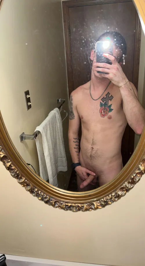 Looking for fun dm me