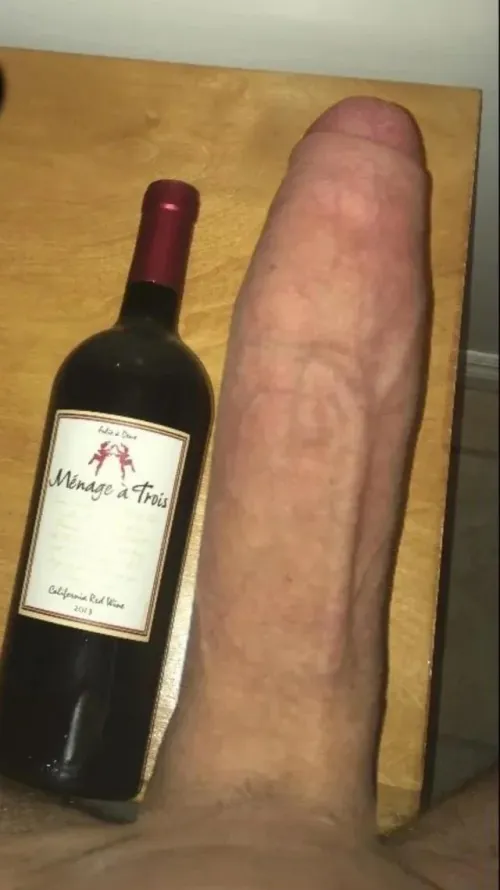 [M4F] BWC ALPHA BULLY, I CAN FEED ANY GIRL I play as the strong bully of your little brother/son/Friend, as you'll try to defende him you'll end up enslaved to my bitchbreaker cock (only submissive sluts far into submion and into cucking dynamic)