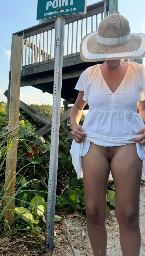 No panties at the beach