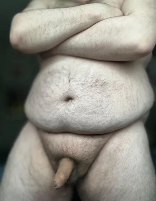 On a day as hot as today in England I think I have the appropriate amount of clothes on 🤣