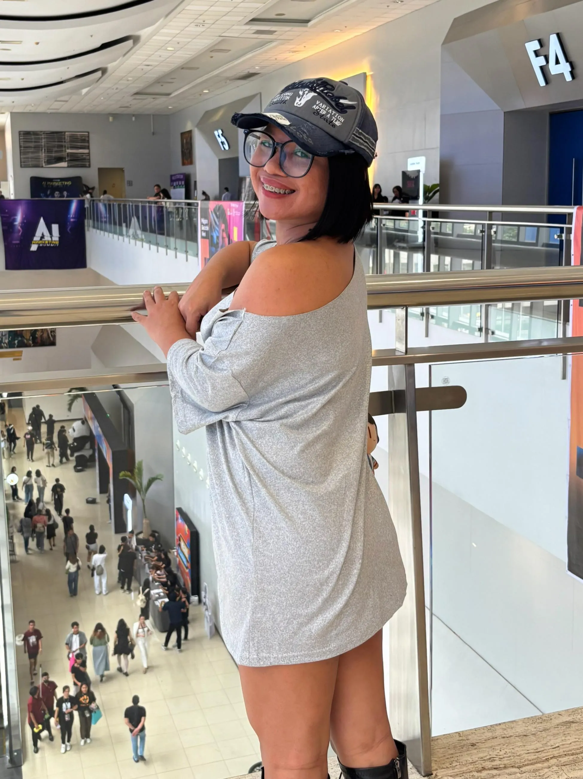 Please subscribe to my fansly 🤗