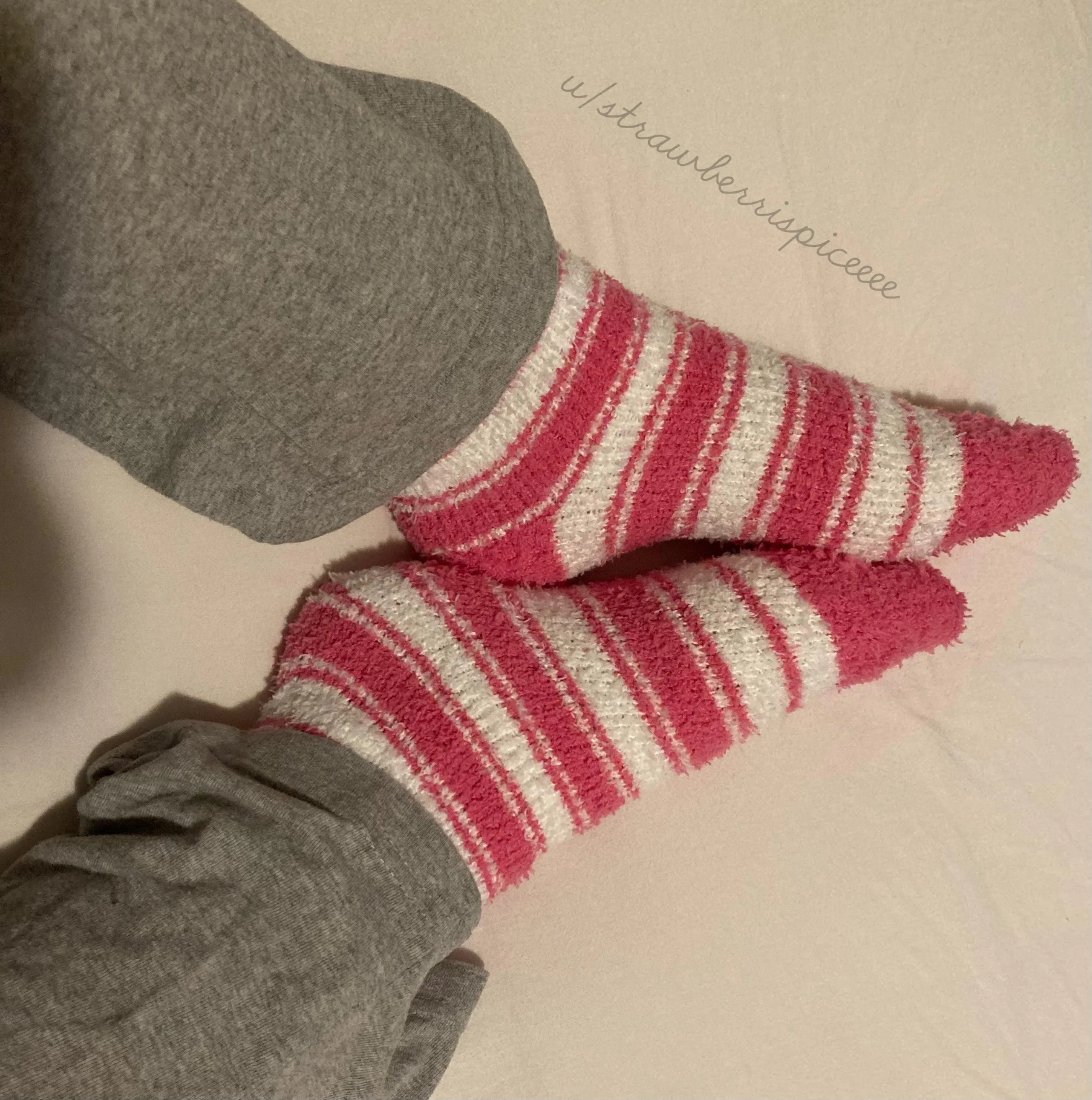 striped fuzzy socks 🤤