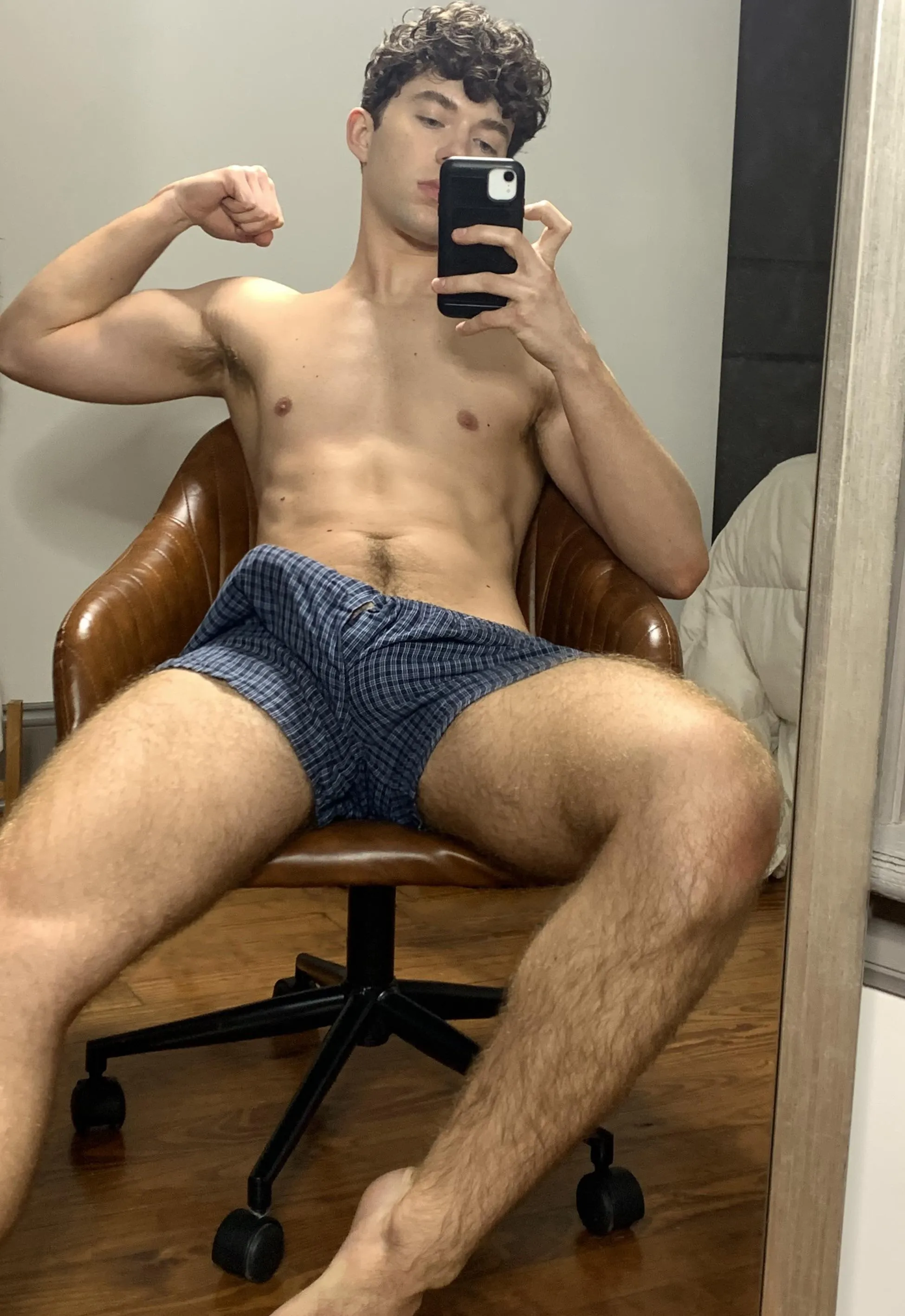 Surprised my boner hasn’t ripped a hole in my boxers yet