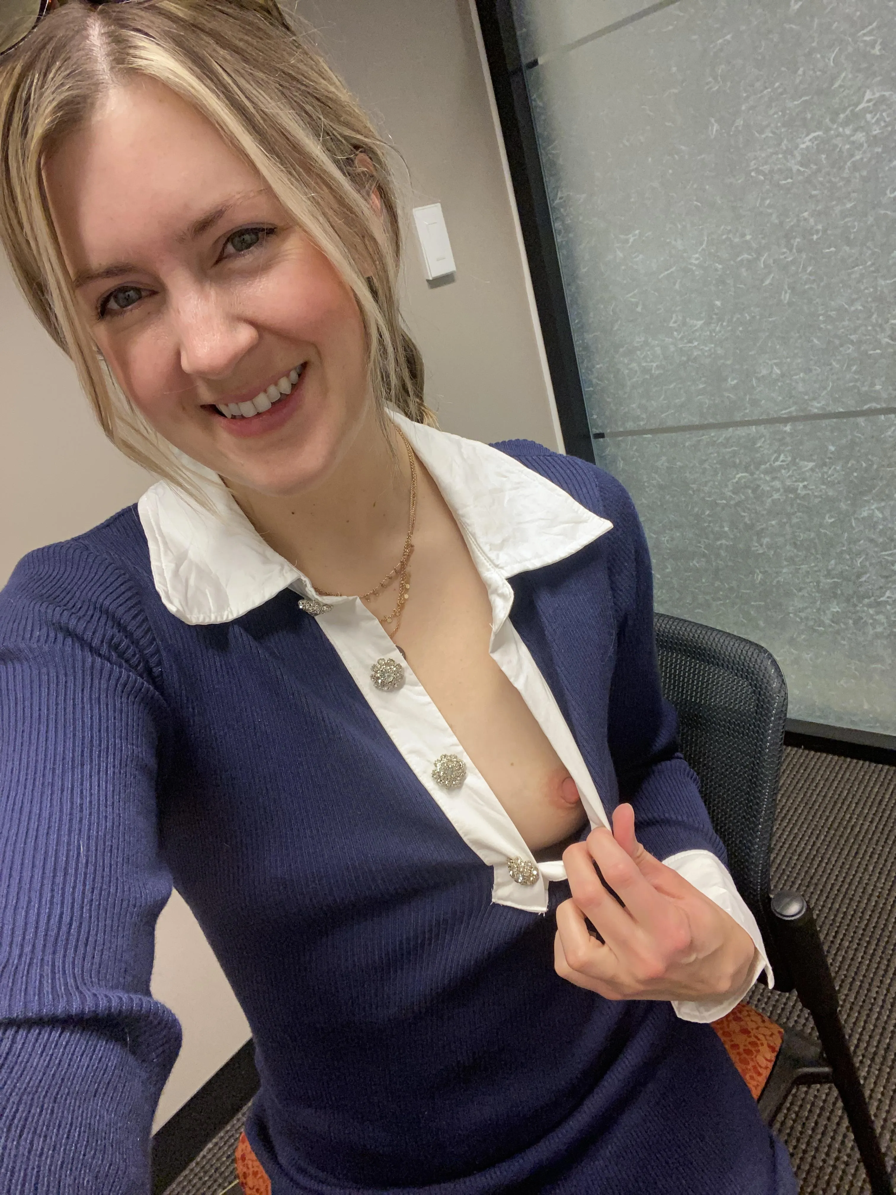 Your favorite Canadian coworker: polite with a hint of spice, eh. (F)