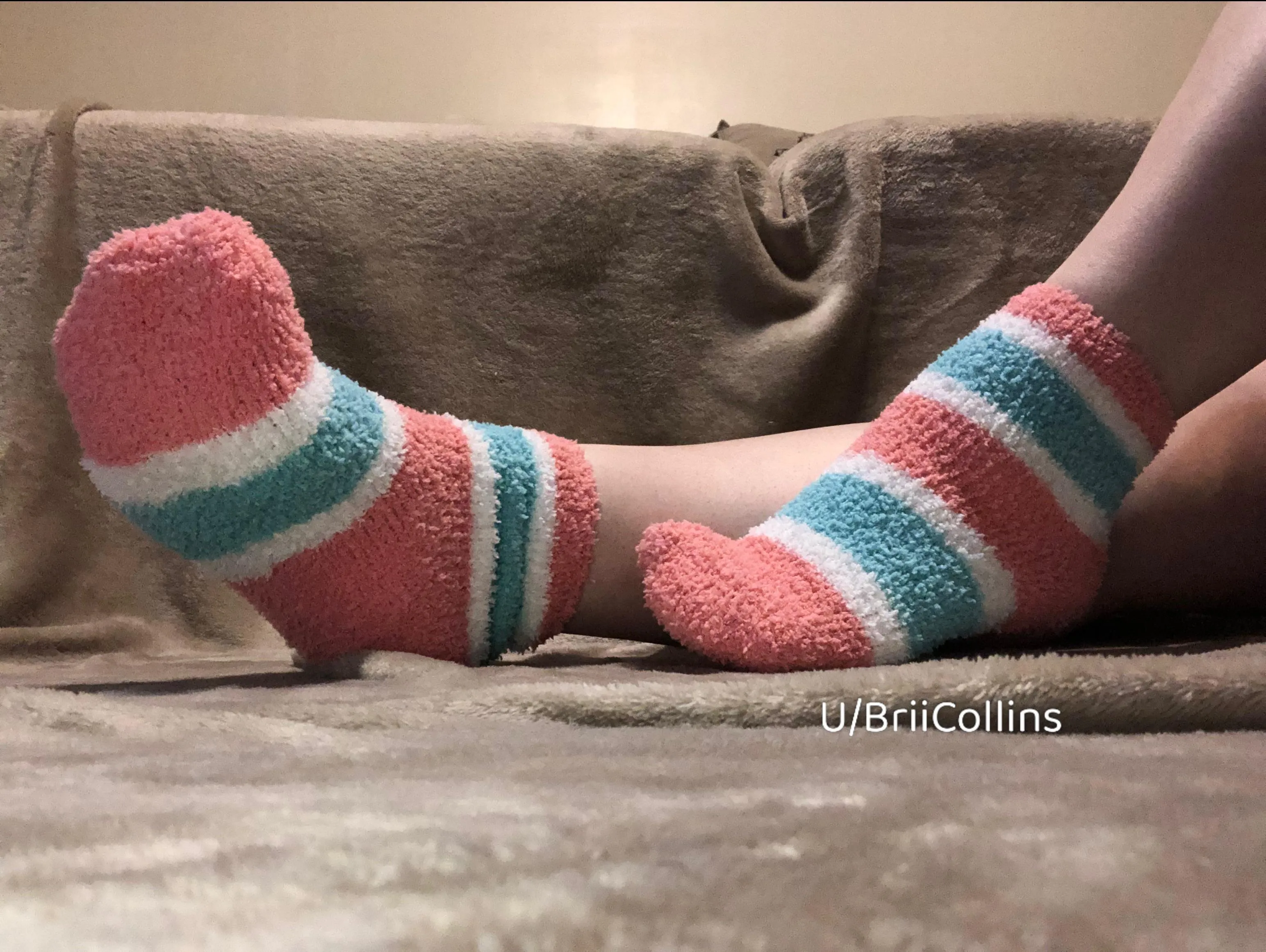 Always extra cozy in my fuzzies 🥵