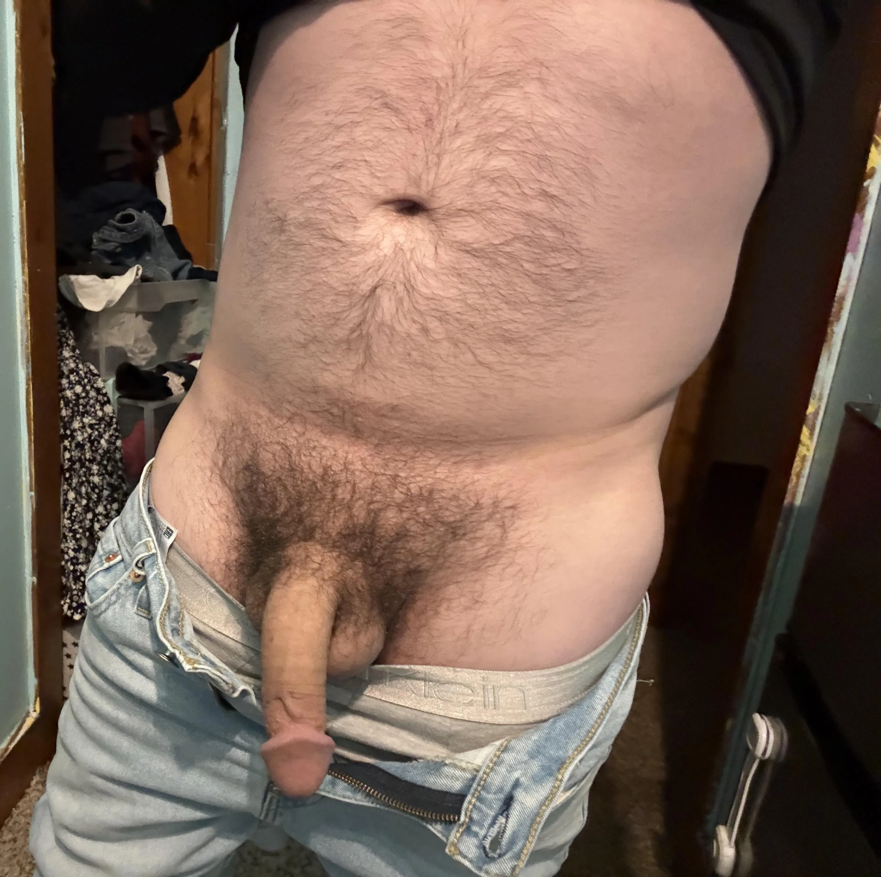Come watch me cum in my Calvin Klein boxes