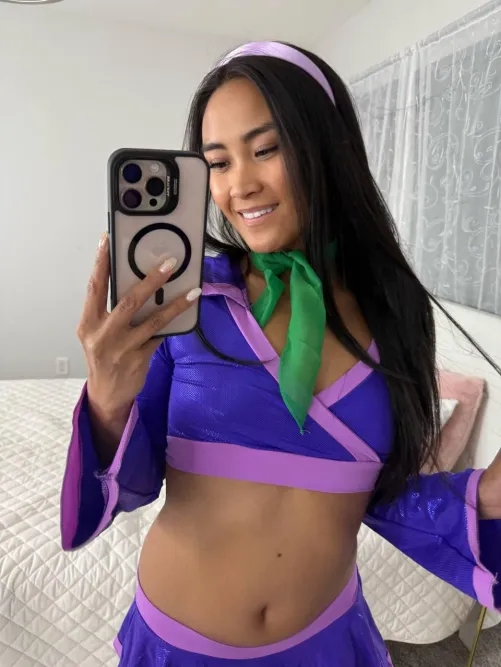 Daphne Blake Cosplay by Sunshine