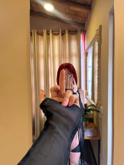 Hello useless, your goddess has arrived, kneel down and thank me for noticing your presence.