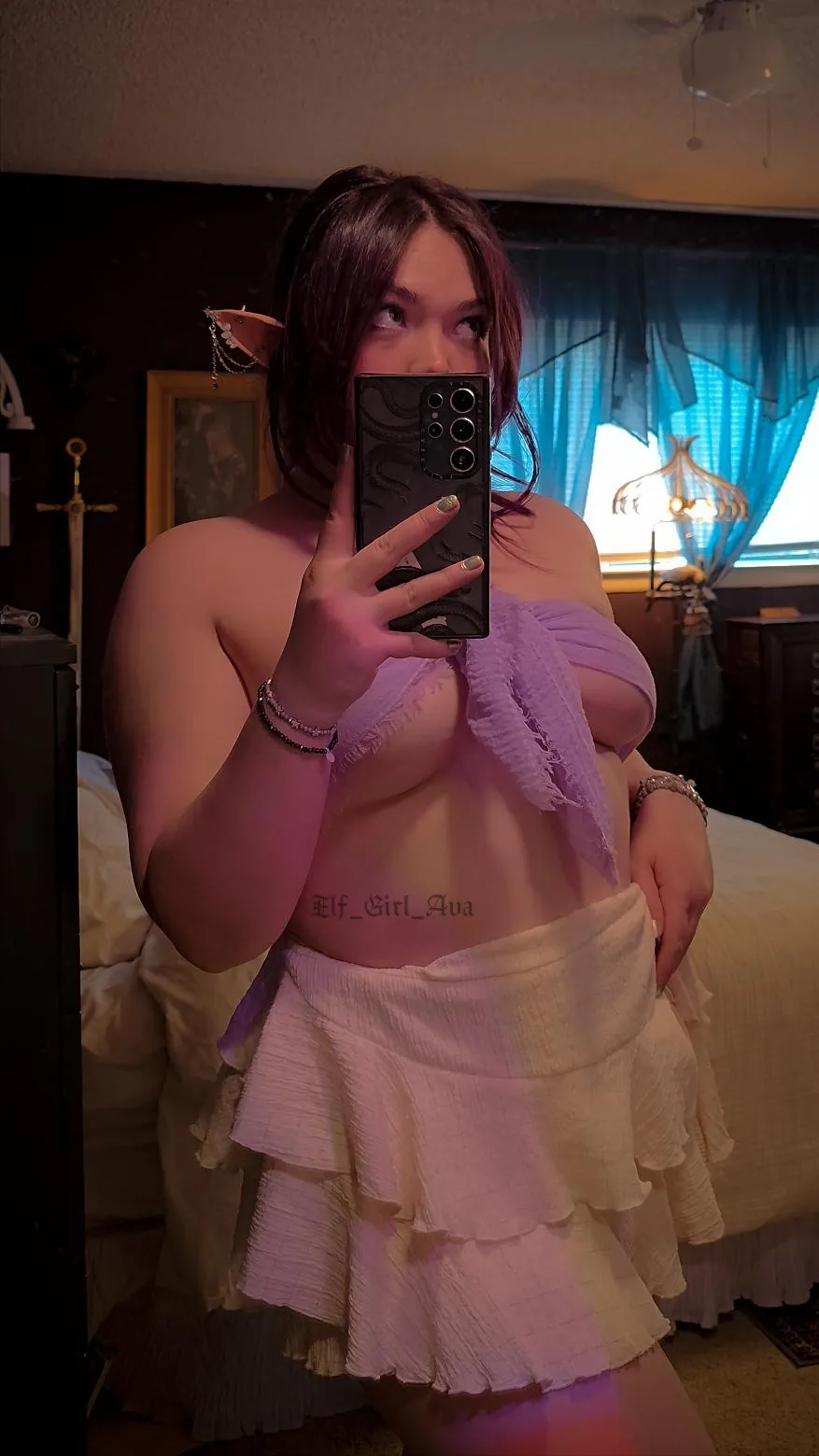 In desperate need for you to sacrifice your molten load down my throat