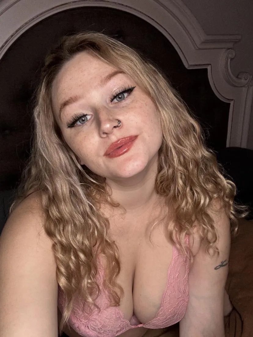 need some texan cock rn :)