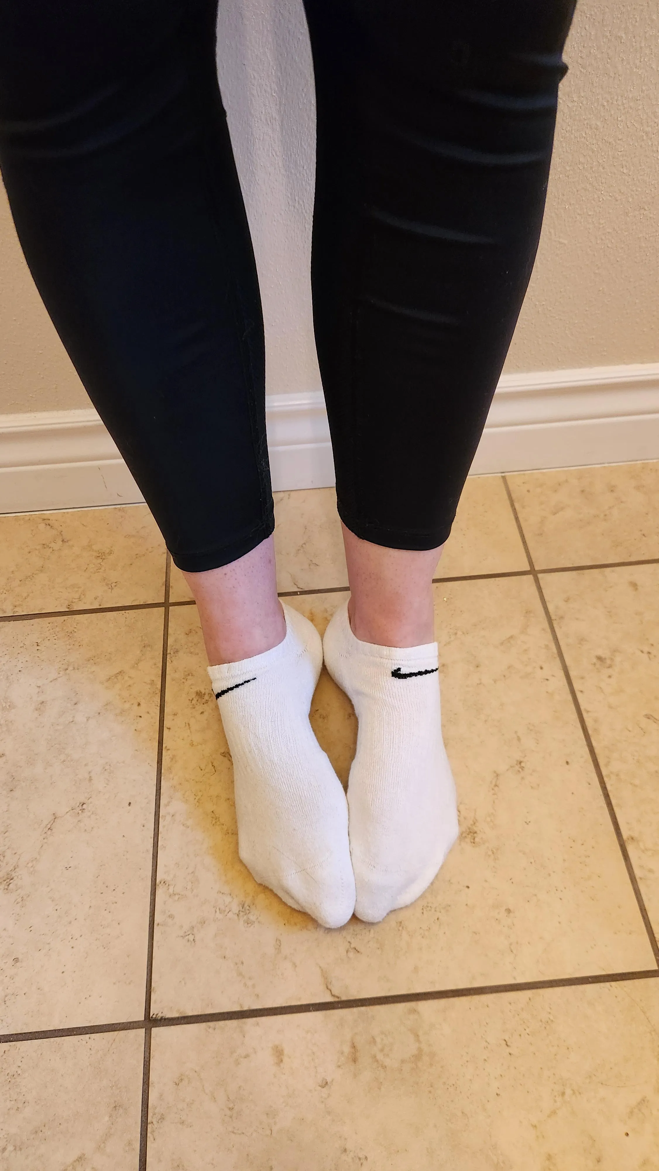 Perfect white nike socks are the best aren't they