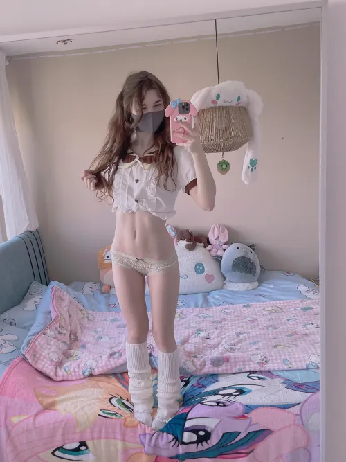 Petites like me can drive you crazy