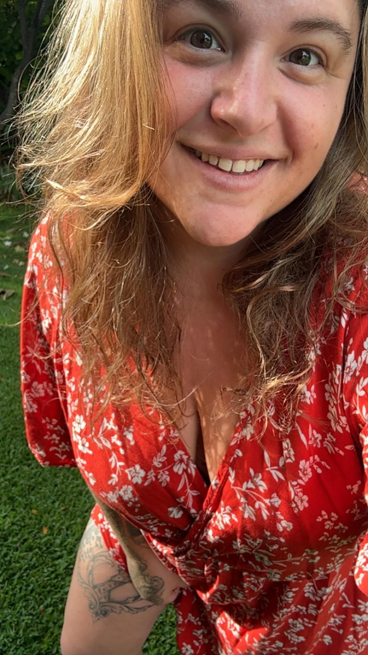 Sunday funday with your favorite BBW stoner covered in tattoos !