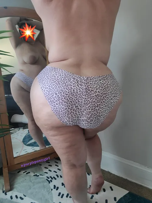 VS Seamless Fullbacks feel like butter on my ass 🤤💜