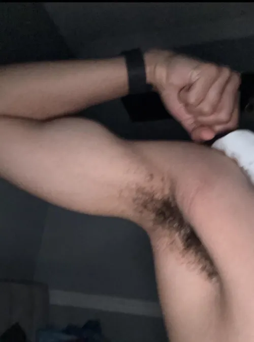 Wanna lick my smelly pit after gym? [18]