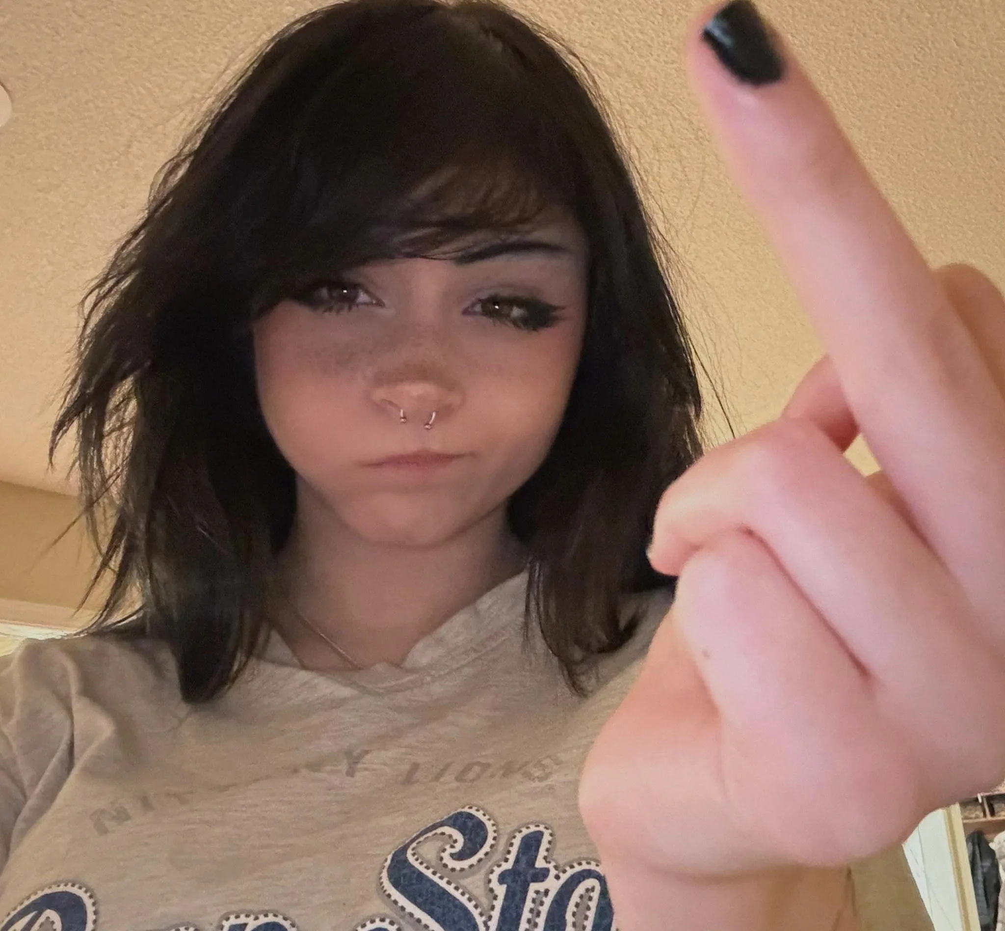 wanna show the finger i've been using every night...