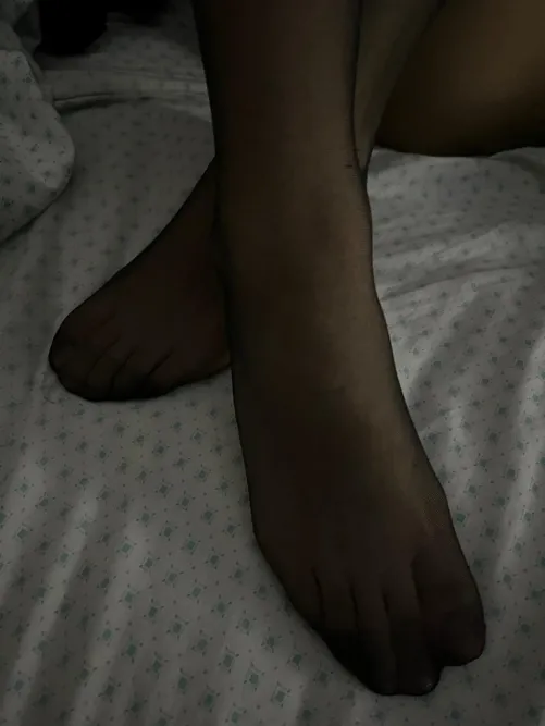 yo sé que a más de uno le gustan [f]25