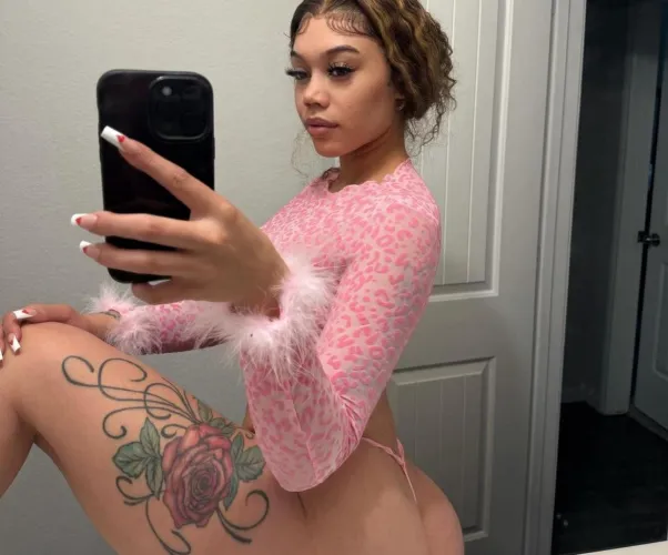 anyone spun and horny??Can I be your ❄️ slut please ??😘 and will make you cum on my face, is freaky night