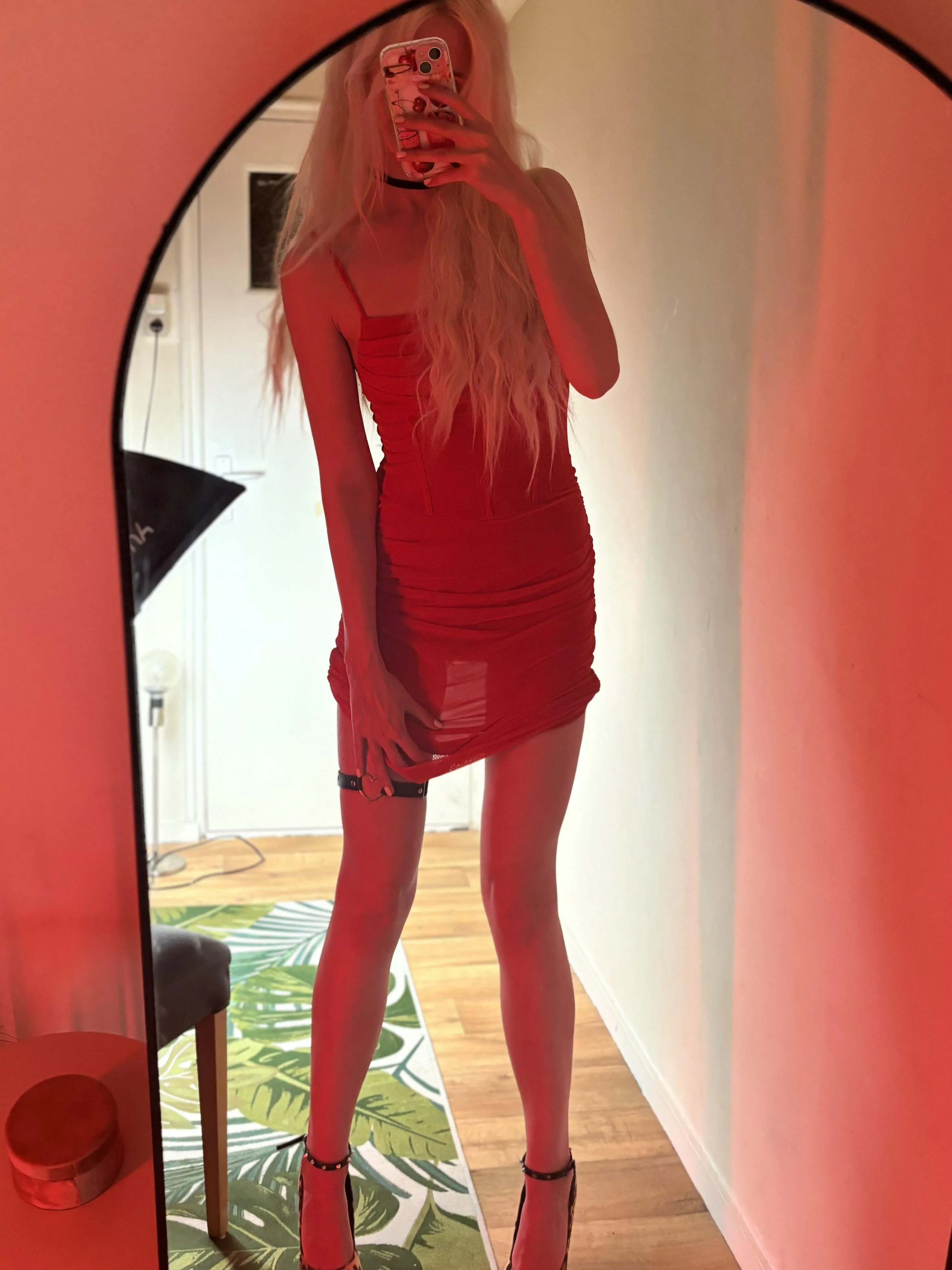 Long hair and long legs