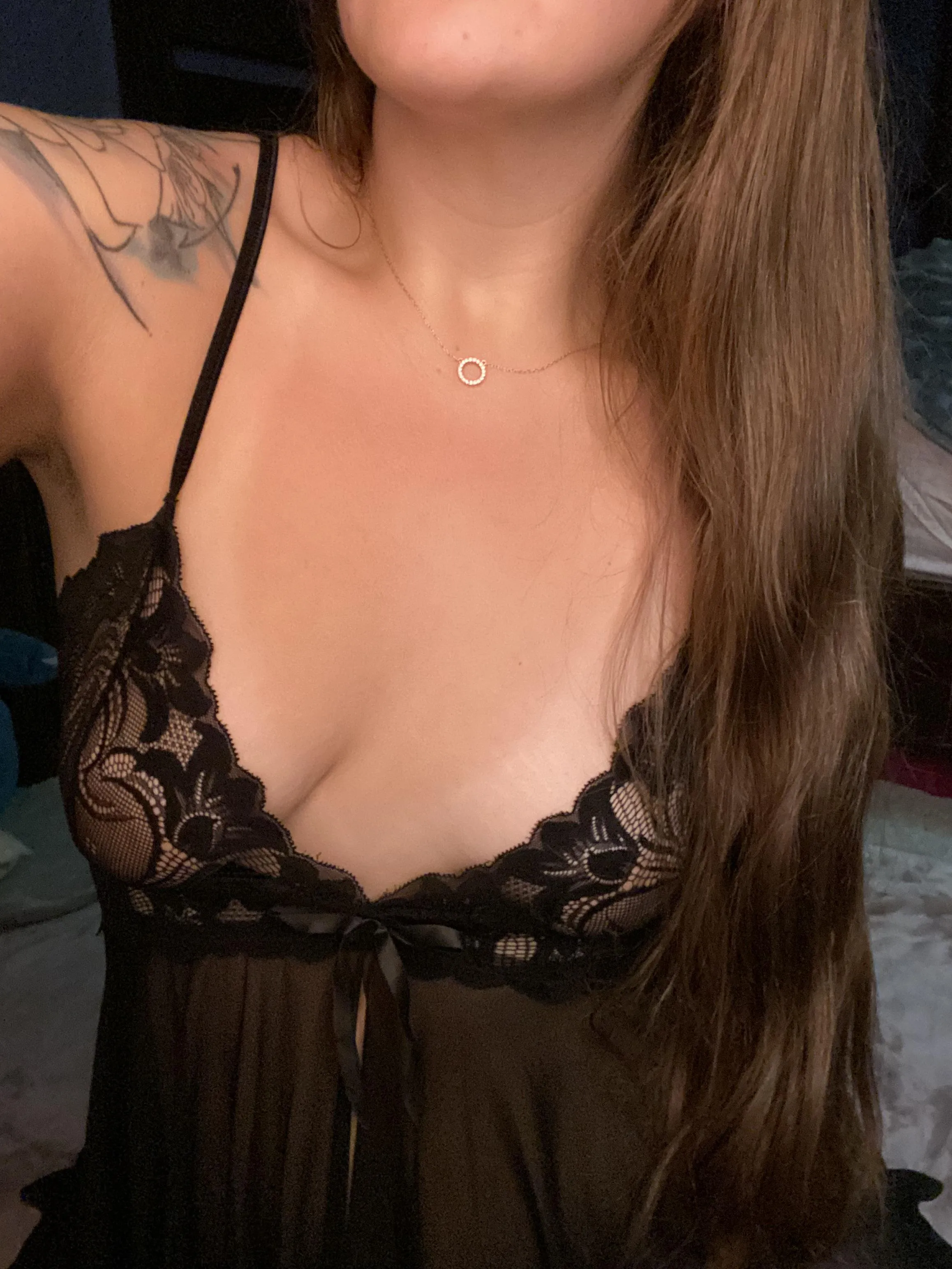 Was thinking about cutting my hair then stumbled upon you beautiful people 🤭