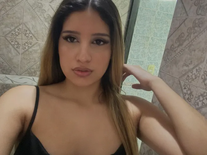 Bet this made your timeline 10x hotter. See my OF below