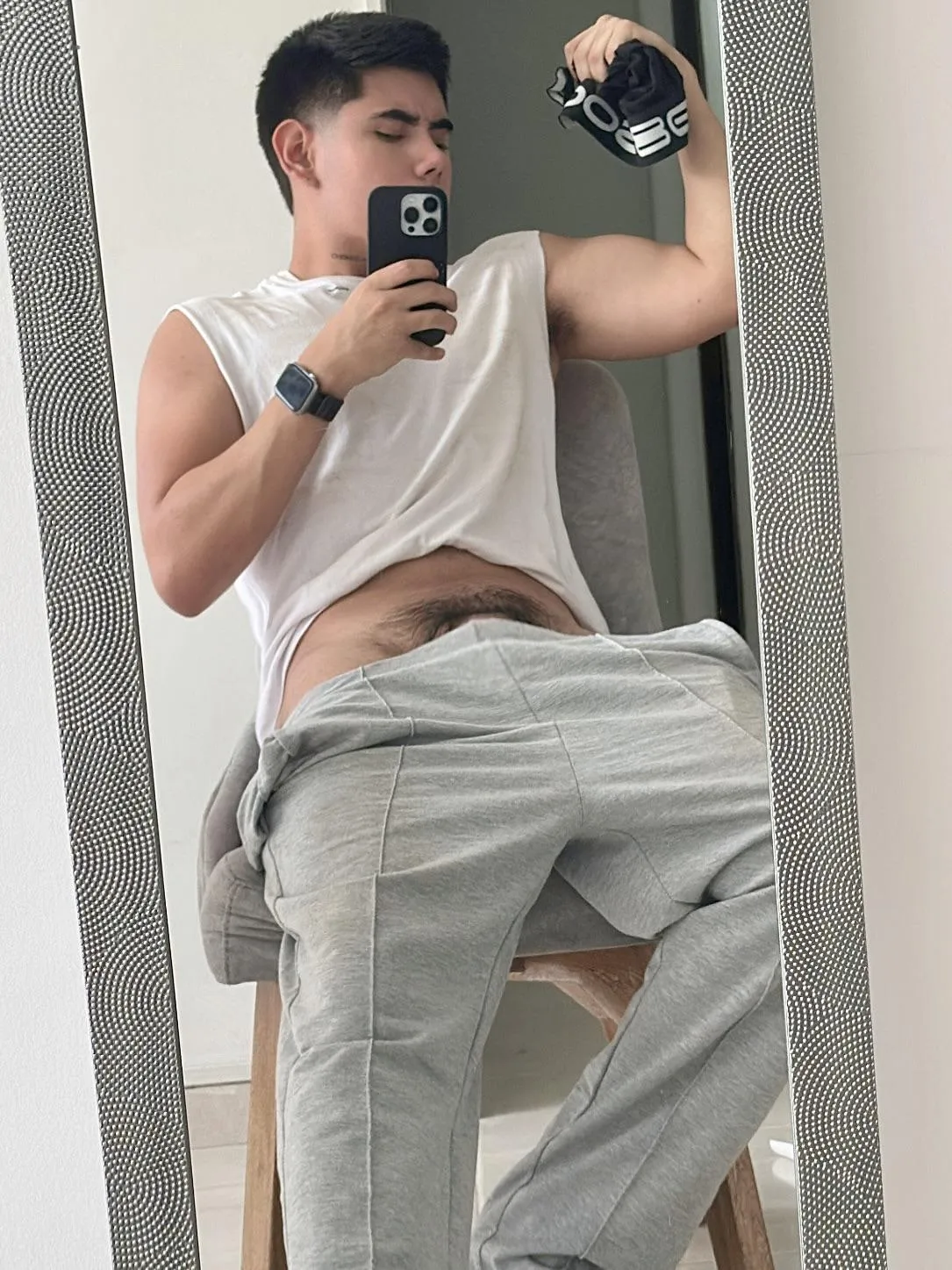 Check out my sweaty boxers in my hands (unlimited custom content)