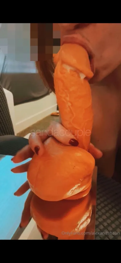 Even the dildo doesn’t last long 😏