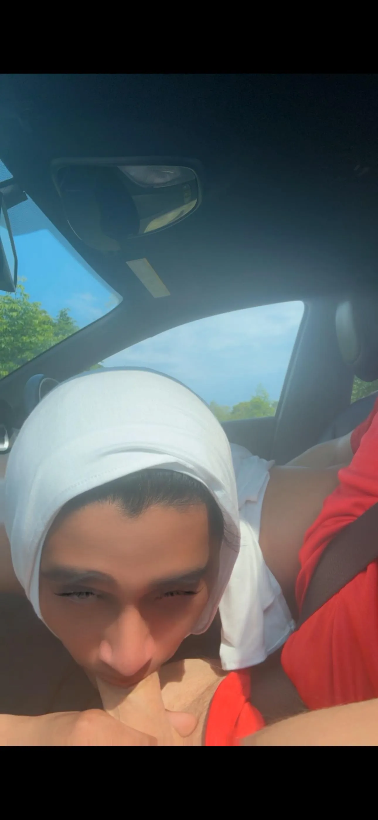 Hijabi sucking BWC