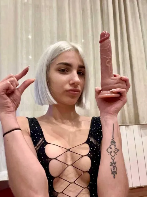 let me peg you with my dildo