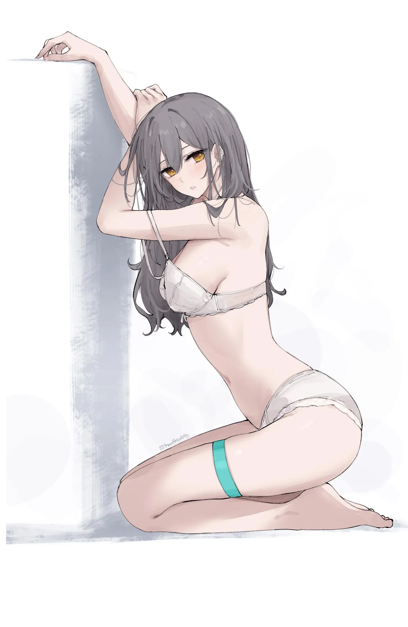 Stelle in underwear (Feint)