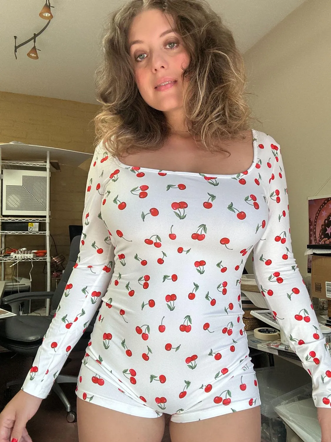 Your cherry flavored MILF!