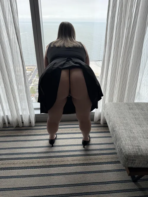 45/F - Tonight’s view