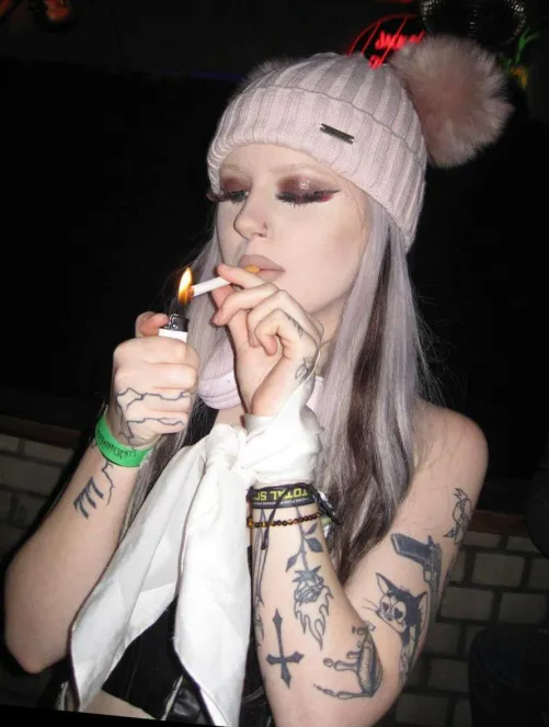 cigarettes are making my goth look even better