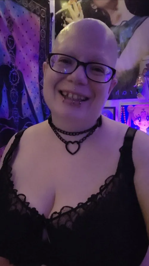 Today I used oil on my head for the first time - why didn't I try this sooner?