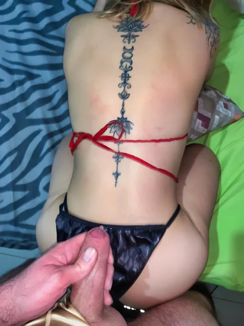 Cun on her satin panties