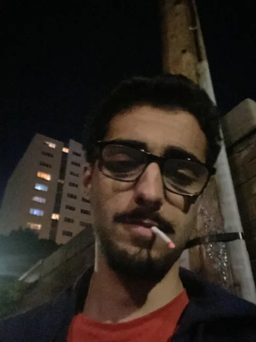 Not into smoking fetish but who likes roll ups?