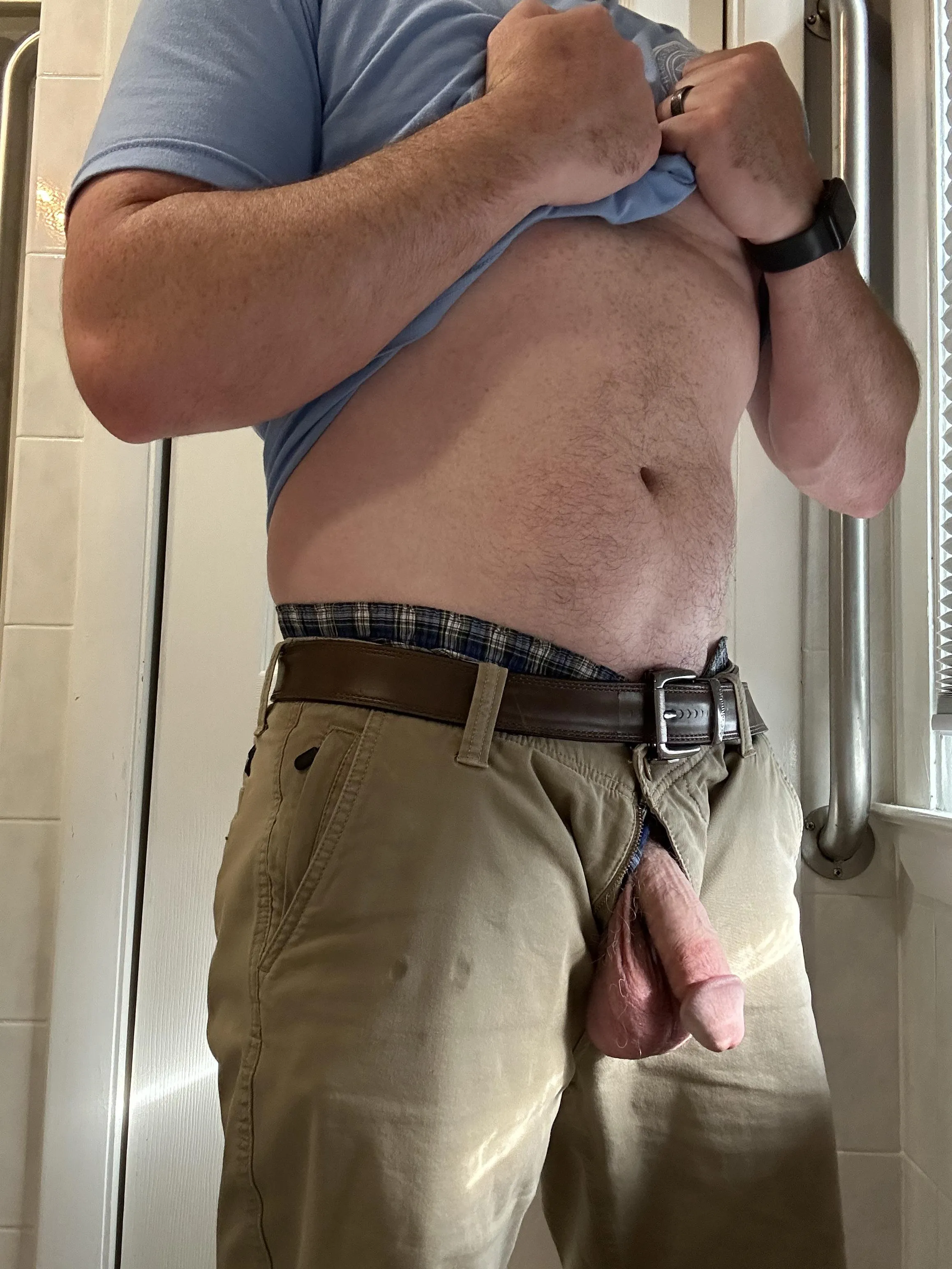 Happy Friday you sexy fuckers (40)