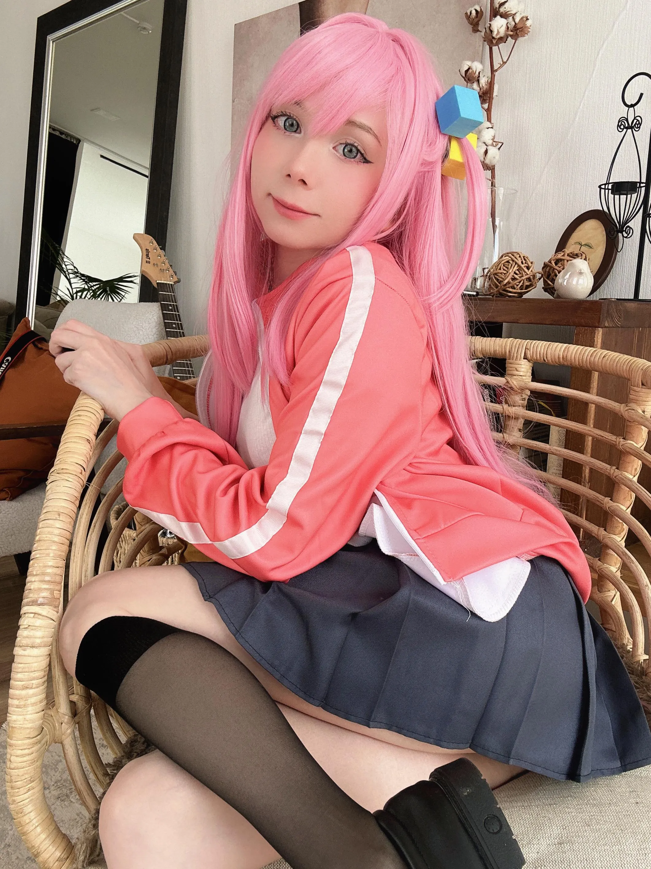 Hitori Gotou by Tanuki_tyan