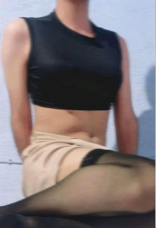 Hola bbs como están aparte de calientes