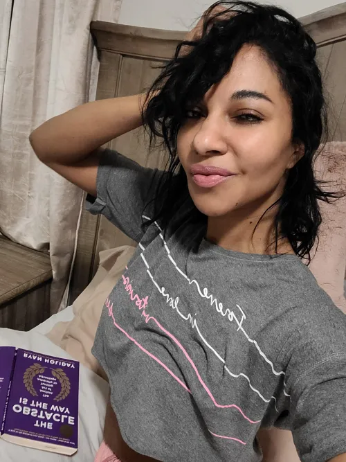 I'm just lounging. Wryd?