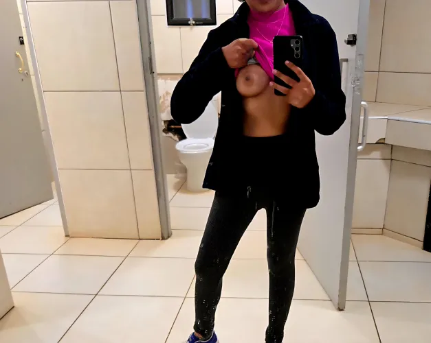 Last public pic before leaving SA! Missing yoll! 💋