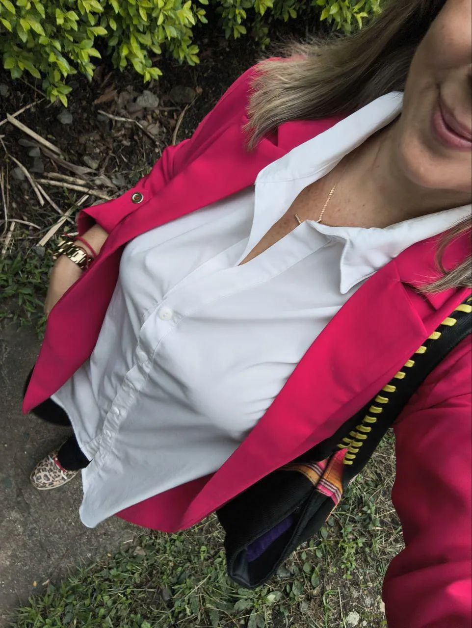 My outfit today.....wonder if my boss will notice me.