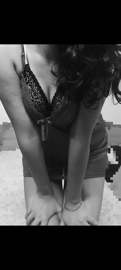 This is how I say please. Pretty convincing, isn’t it?